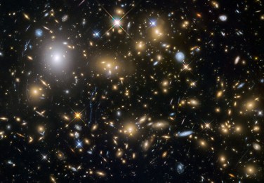 Hubble Frontier Fields view of MACSJ0717.5+3745