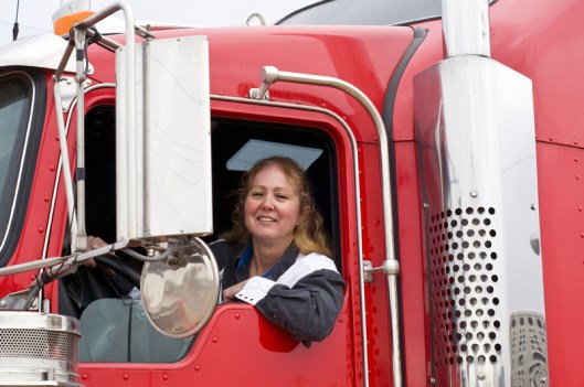 woman-truck-driver